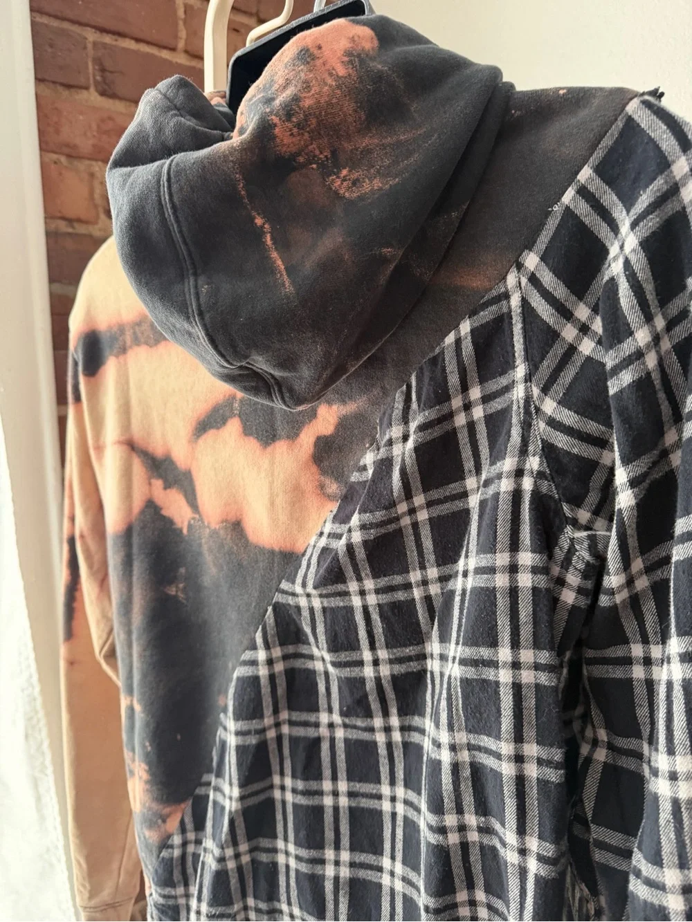 The North Face Men’s Black & Flannel Tie-Dye Plaid Hoodie